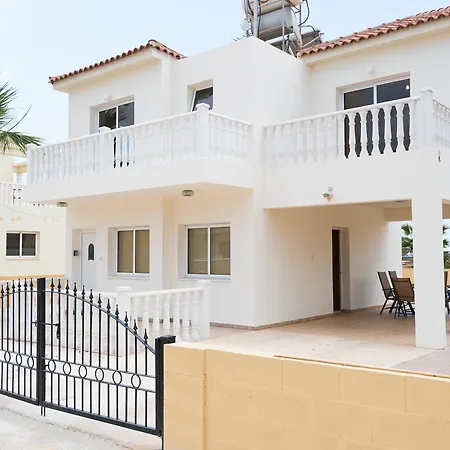 Mare Villa Ayía Nápa